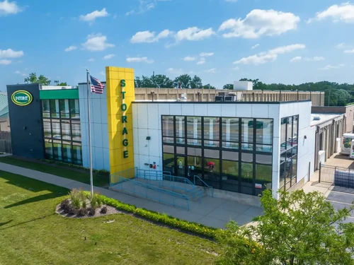 U-Stor-It Elmhurst storage facility exterior view