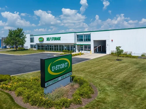U-Stor-It Lisle storage facility exterior view